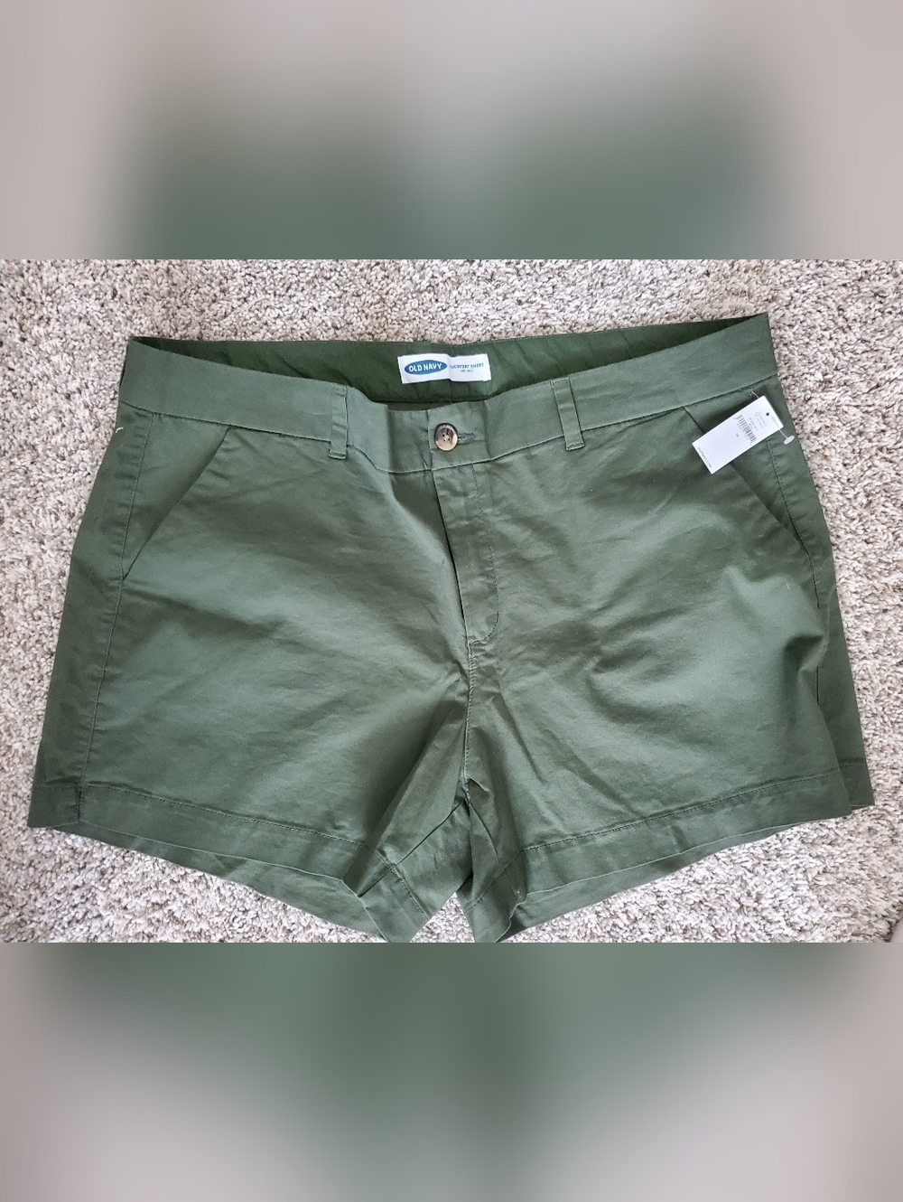 Old Navy Green Women’s Chino 4" Bermuda Sz 18 Shorts NWT